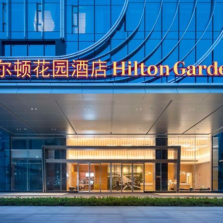 Hilton Garden Inn Shenzhen Airport,Enjoy 24-Hour One Way Free Delivery From Hotel To Shenzhen Baoan Airport On The Hour Zewnętrze zdjęcie