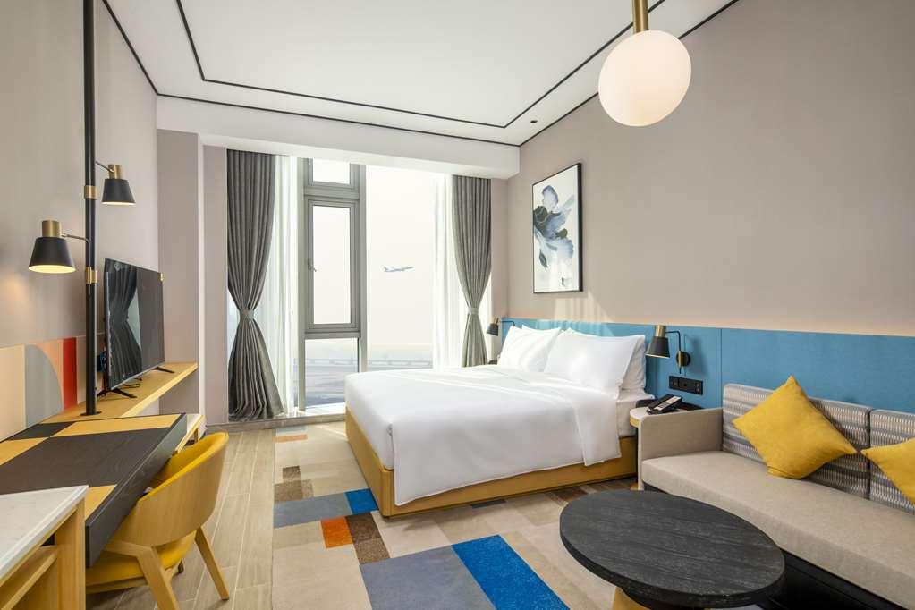 Hilton Garden Inn Shenzhen Airport,Enjoy 24-Hour One Way Free Delivery From Hotel To Shenzhen Baoan Airport On The Hour Pokój zdjęcie